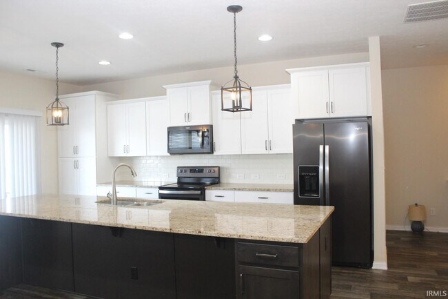 Photo - 3187 Megan Dr