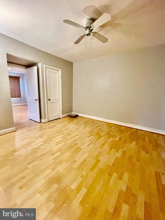Photo - 2914 Clearview Ave