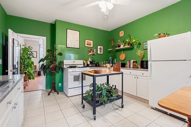 Photo - 377 Dorchester St