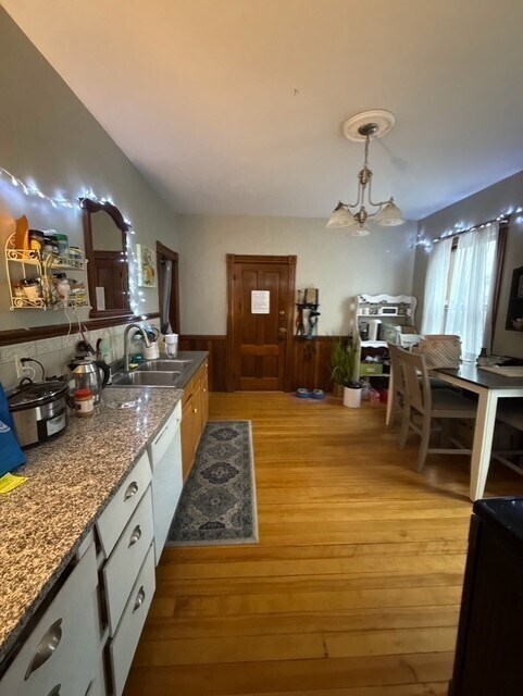 Photo - 15 Millbrook St Unit 2