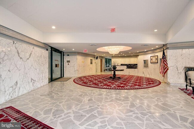 Photo - 1101 S Arlington Ridge Rd Unidad 704