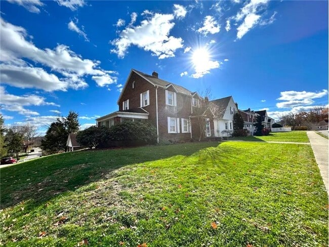 Photo - 3500 Elwood Ln