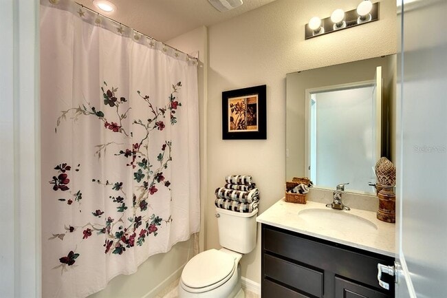 Photo - 8921 Royal River Cir