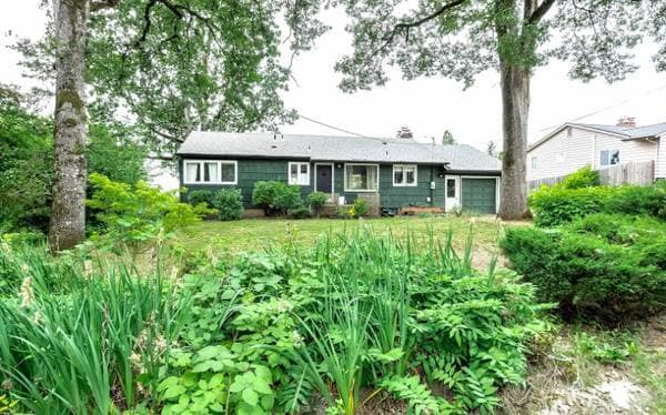 Building Photo - 12607 SW 64th Ave