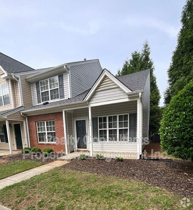 Building Photo - 239 Bridford Downs Dr Rental