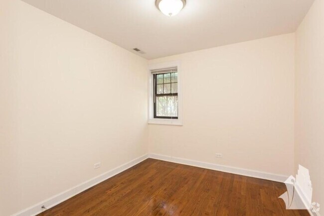 Building Photo - 2 bedroom in Chicago IL 60640 Unit 1952-2AA Rental