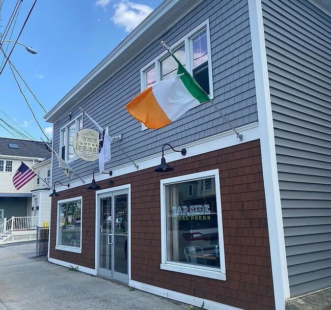 Photo - Sun-Filled 2-Bedroom in the Heart of Deering Center - Walk Everywhere