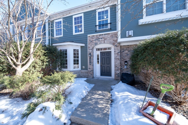 Building Photo - 15316 Founders Ln