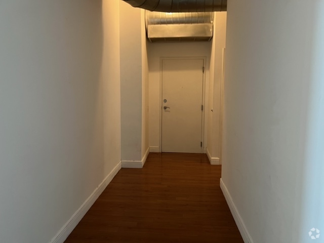 Building Photo - 3029 NE 188th St Unit 701 Rental
