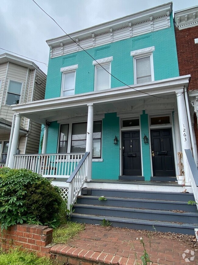 Building Photo - 1263 W Cary St Unit 2 Rental