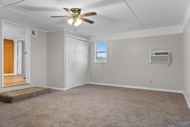 Photo - 1189 Cave Spring Rd