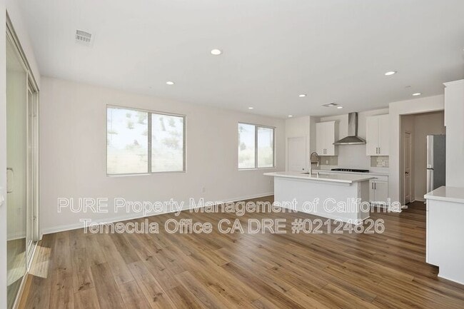 Photo - 4237 Ladrillo St