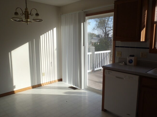 Photo - 4006 Beacon Hill Ct