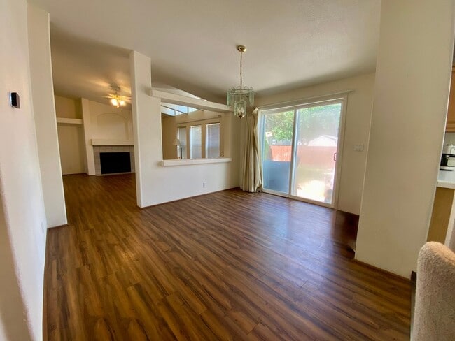 Photo - 10410 F Ave