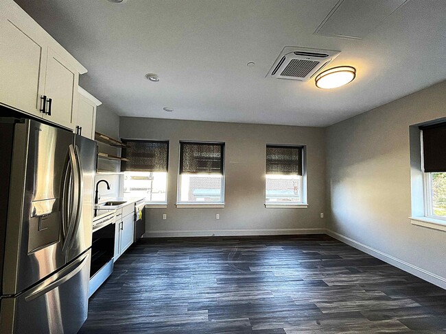 Photo - 25 Lowell St Unit 202