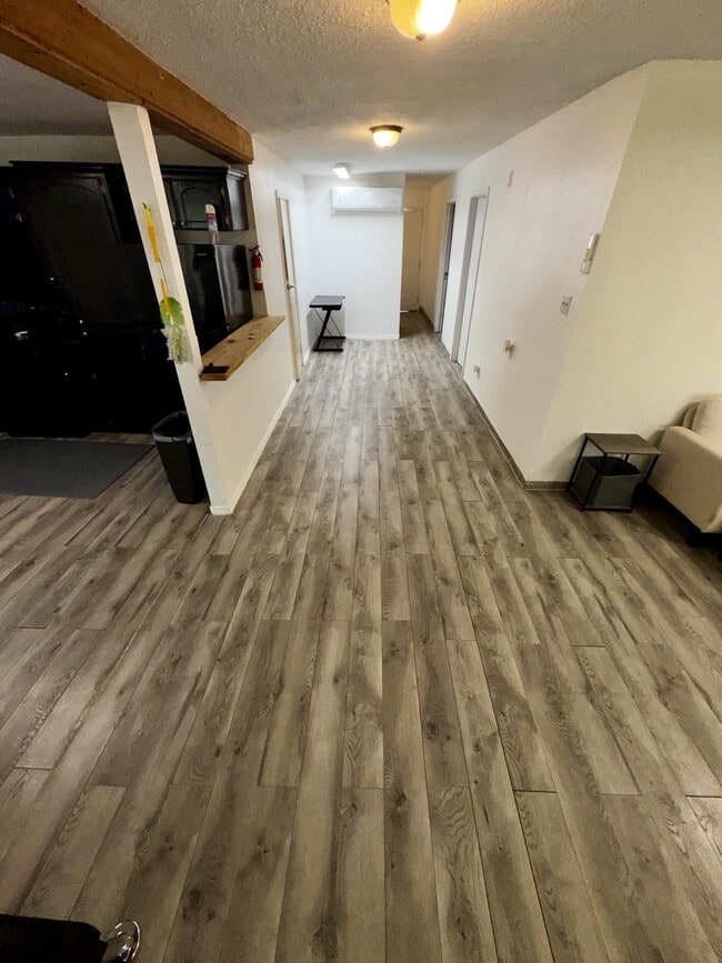 Photo - 3309 S G Ln Unidad 3309 S G Lane
