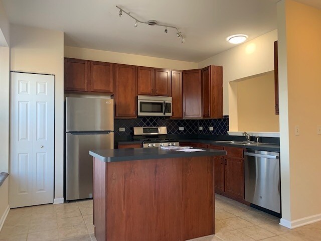 Photo - 28909 Pondview Dr