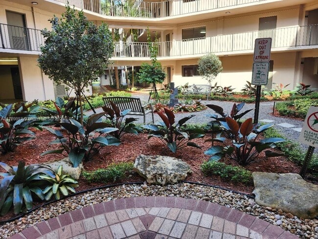 Photo - 8520 SW 133rd Avenue Rd Unit 415