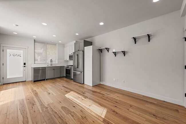 Photo - Luxury 2 Bed | 2 Bath Ballard Townhome with Private Rooftop Deck