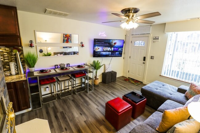 Photo - 3442 N Lafayette St