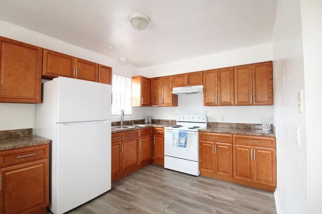 Photo - 1204 E Anderson St