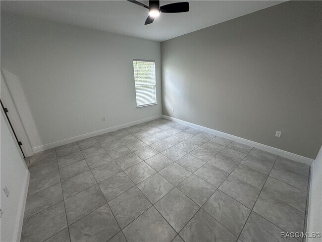 Photo - 7145 N Heritage Dr