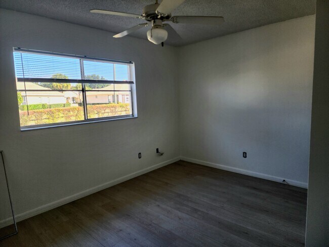 Photo - 8437 SW 90th St Unit C