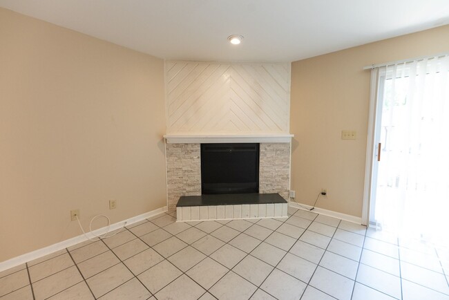 Photo - Charming 2 BD, 2.5 BA Townhome w/ a Community Pool in a Prime Winston Location