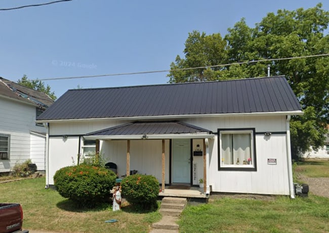 Building Photo - ?Charming 3-Bedroom Home in the Heart of L...