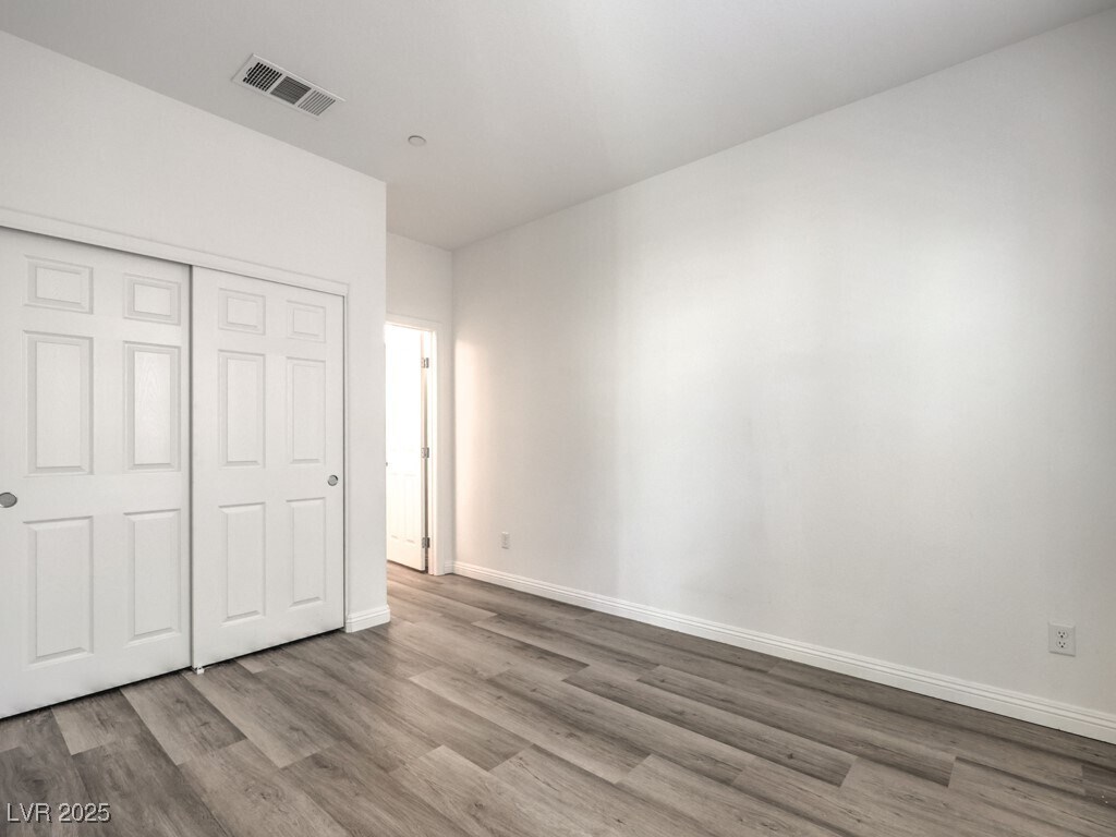 Photo - 6077 Castle Gardens Ave