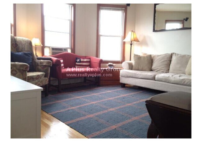 Building Photo - 10 Buckley Ave Unit 3 Rental