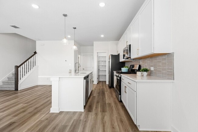 Photo - 120 Hartson Dr