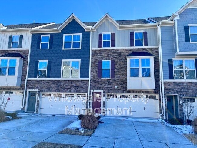 Building Photo - 812 Channing Park Cir