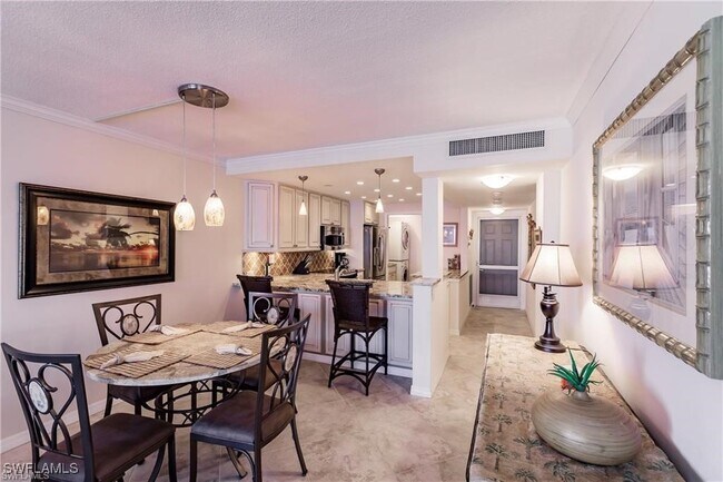 Building Photo - 25900 Hickory Blvd Unit 302