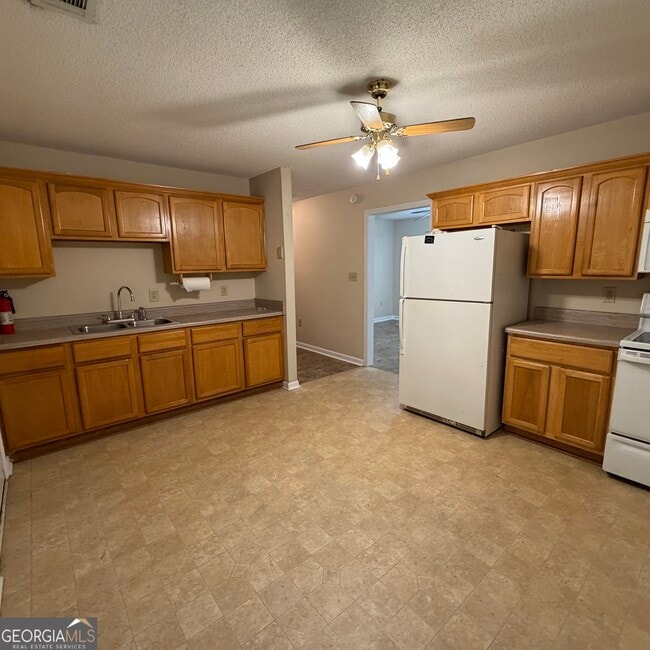 Photo - 1207 Edna Pl