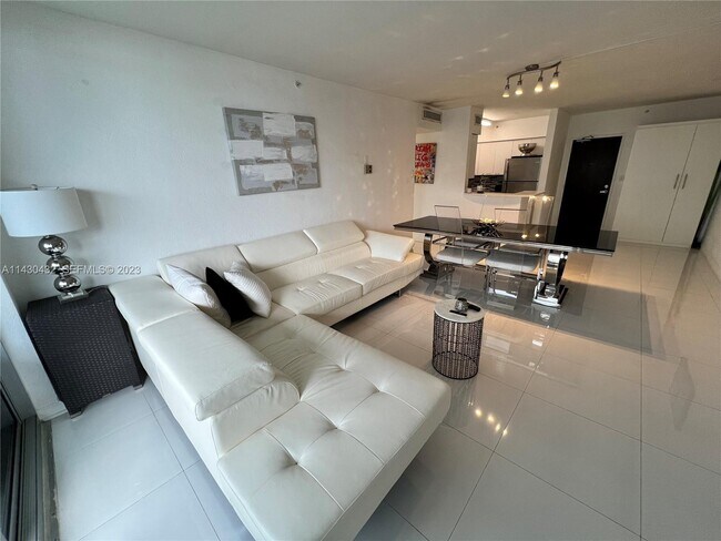 Photo - 1500 Bay Rd Unit 1164S