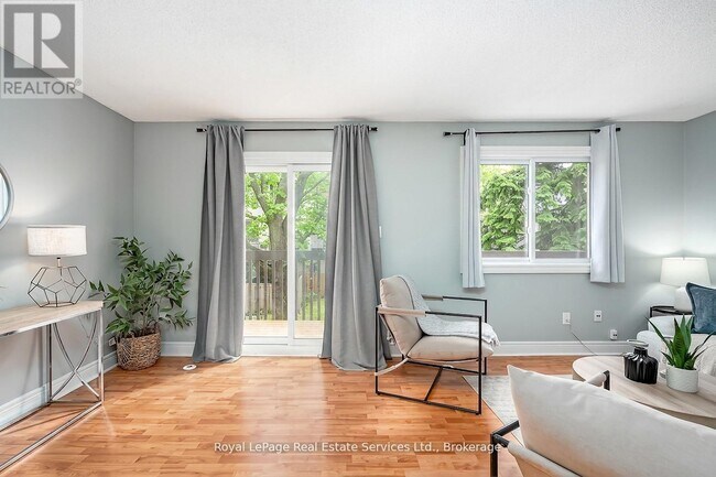 Photo - 2651 Aquitaine Ave