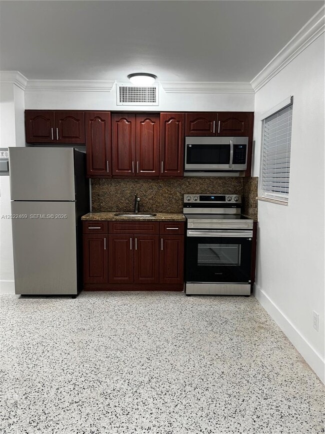 Photo - 2725 SW 25th St Unit 1