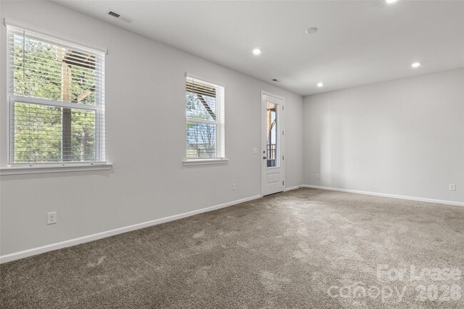 Photo - 6985 Waterstone Dr