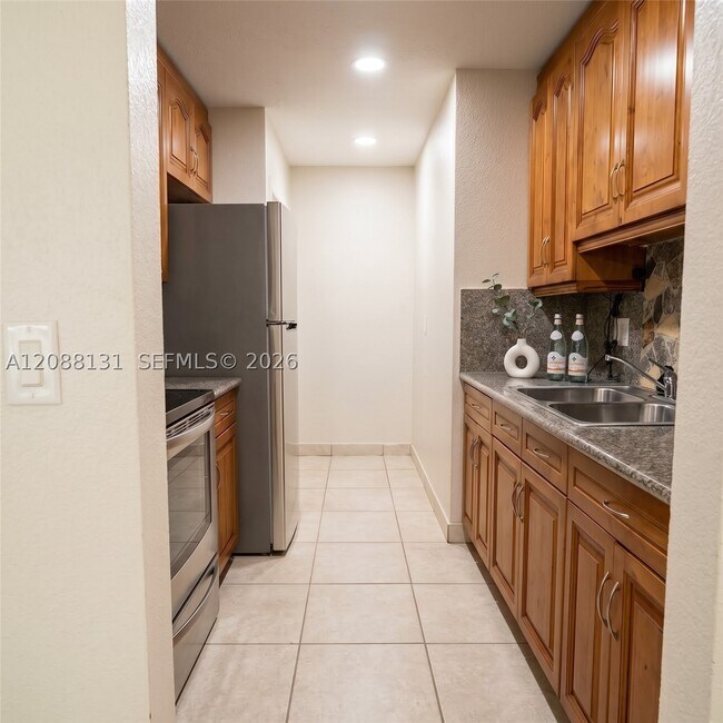 Photo - 7238 SW 94th Pl Unit D5