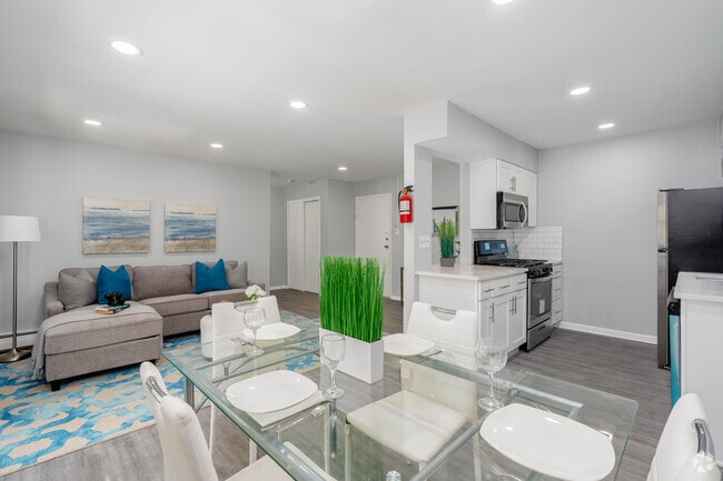 1BR, 1BA - 750SF