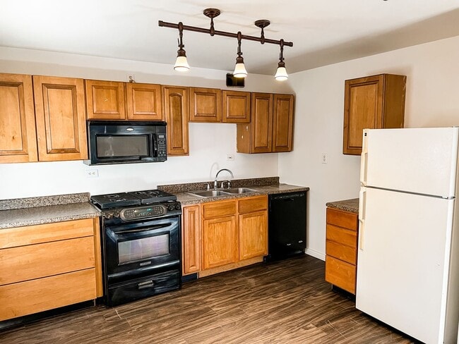 Photo - 3217 Niagara St