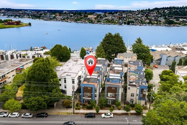 Photo - 2BR + Den Townhouse with Rooftop Deck