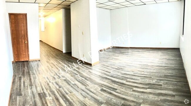 Building Photo - 313 N 12th St Unit 305 Rental