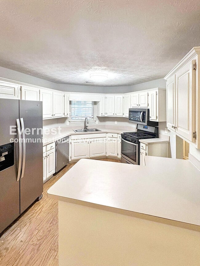 Photo - 265 Lazy Hollow Ln