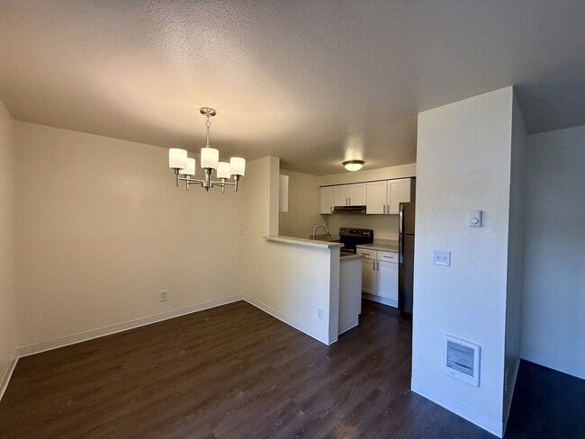 Forest Grove Apartments