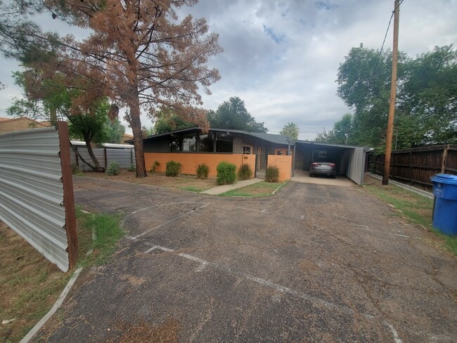 Photo - 4832 E Virginia Ave