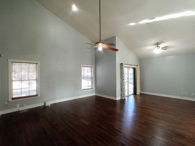 Photo - Discover Spacious Living in the Heart of Oviedo!