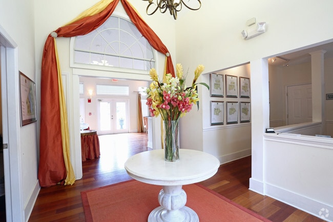 Foto del diseño de interior - The Bentley at Cobbs Landing