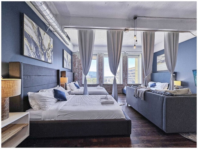 Photo - 555 Evergreen St Unit ID1075579P